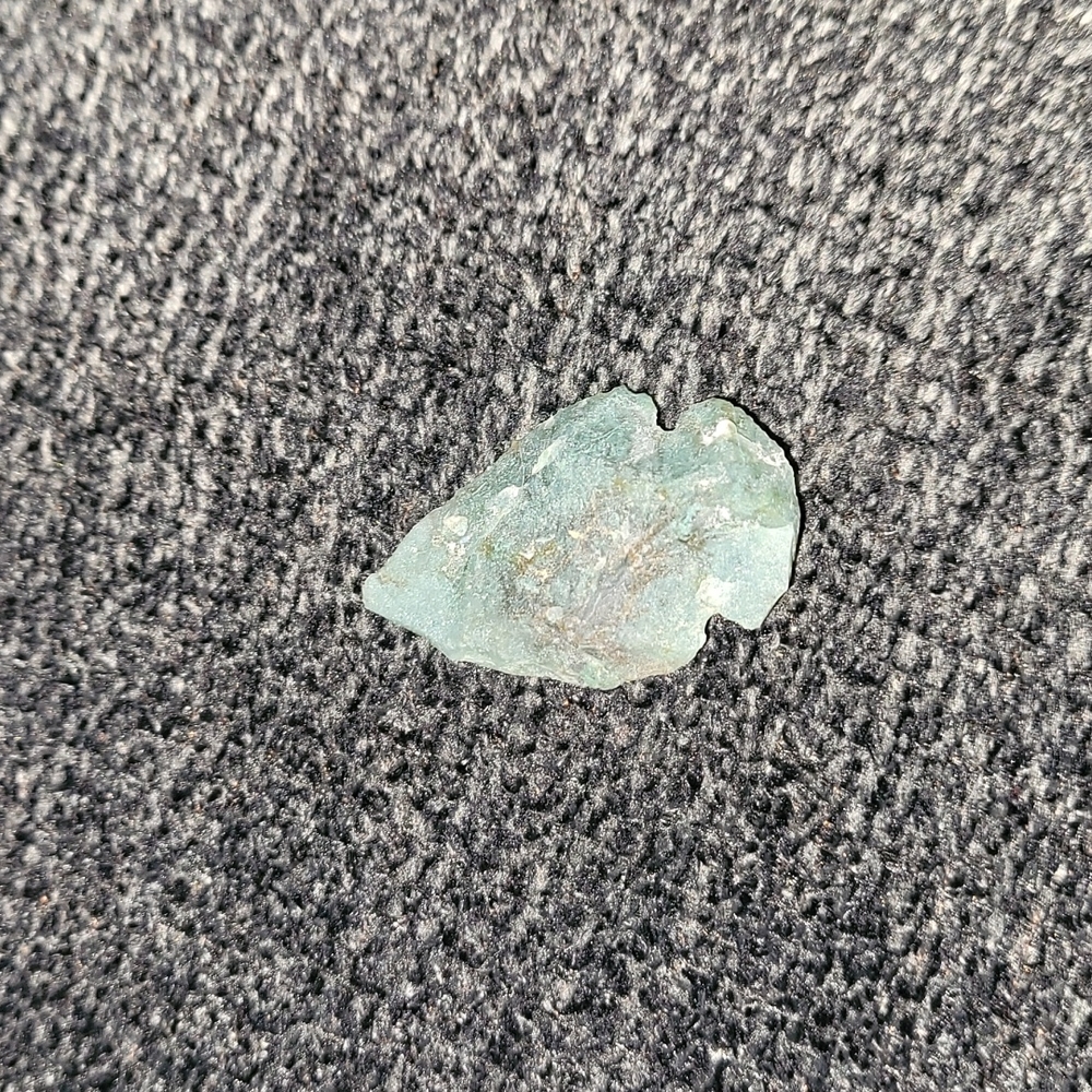Arrow head